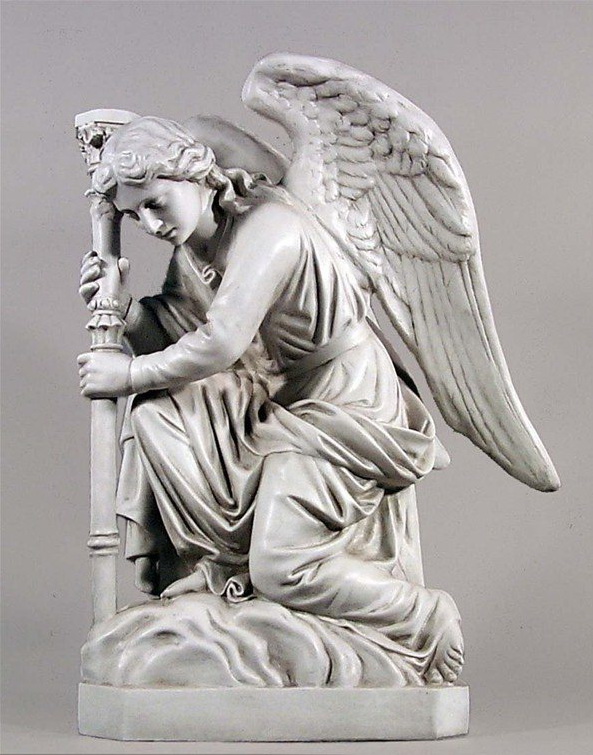 国外女天使人物雕塑3